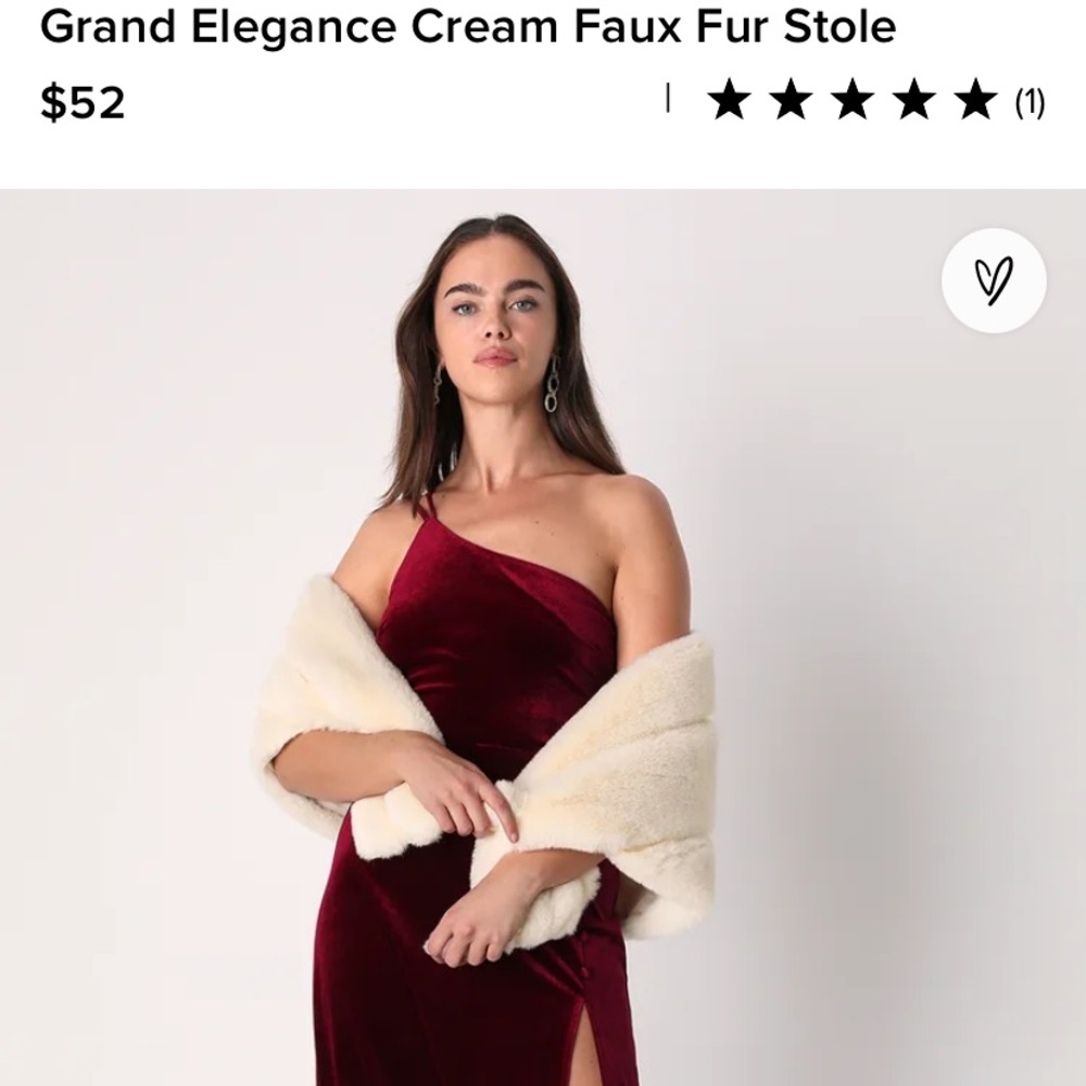 Lulu’s (Brand New, un-used) Grand Elegence Cream Faux Fur Stole; SOLD OUT ONLINE